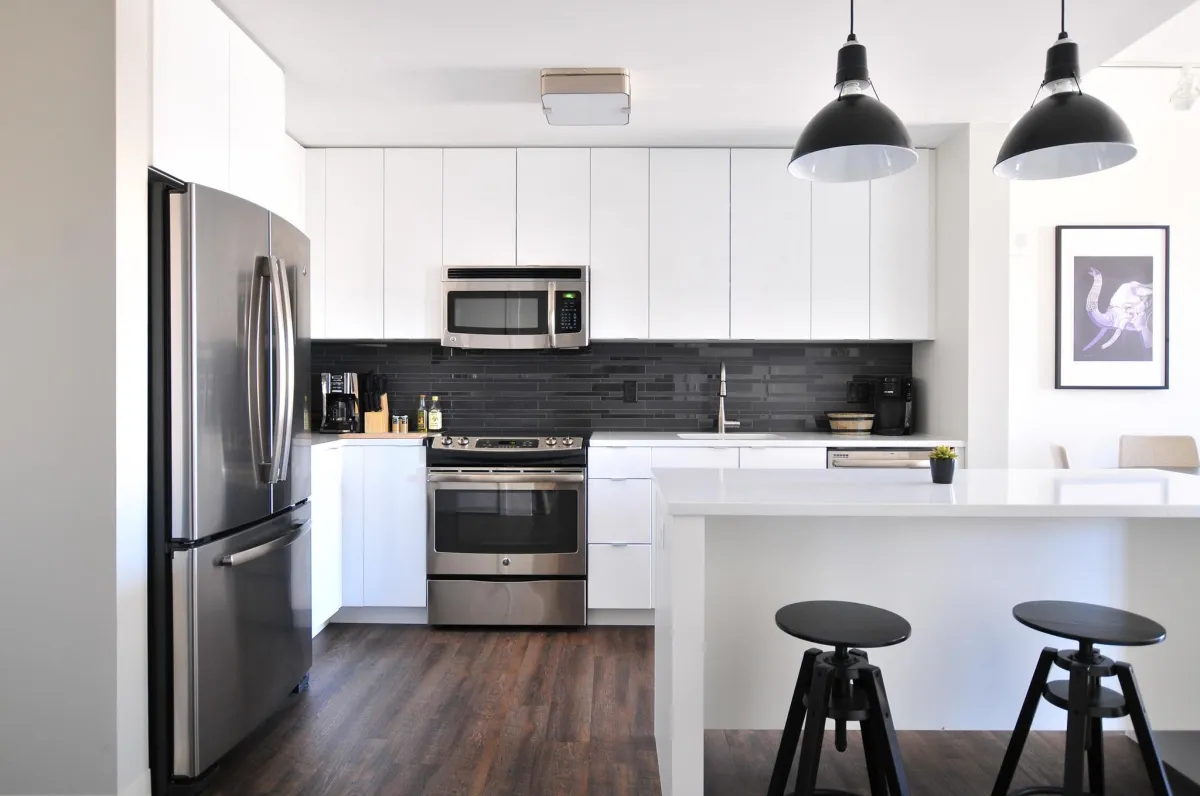 Modern Kitchen Design in Edison